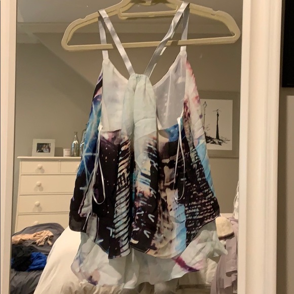 Going out tank top - Picture 4 of 4